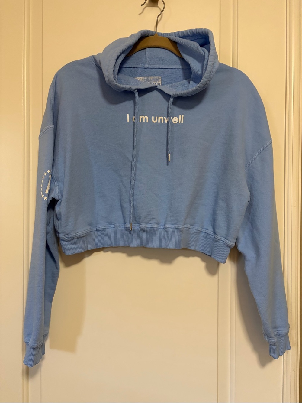 🍻💙 Barstool Chics “Unwell” Baby Blue Cropped Hoodie 💙🍻